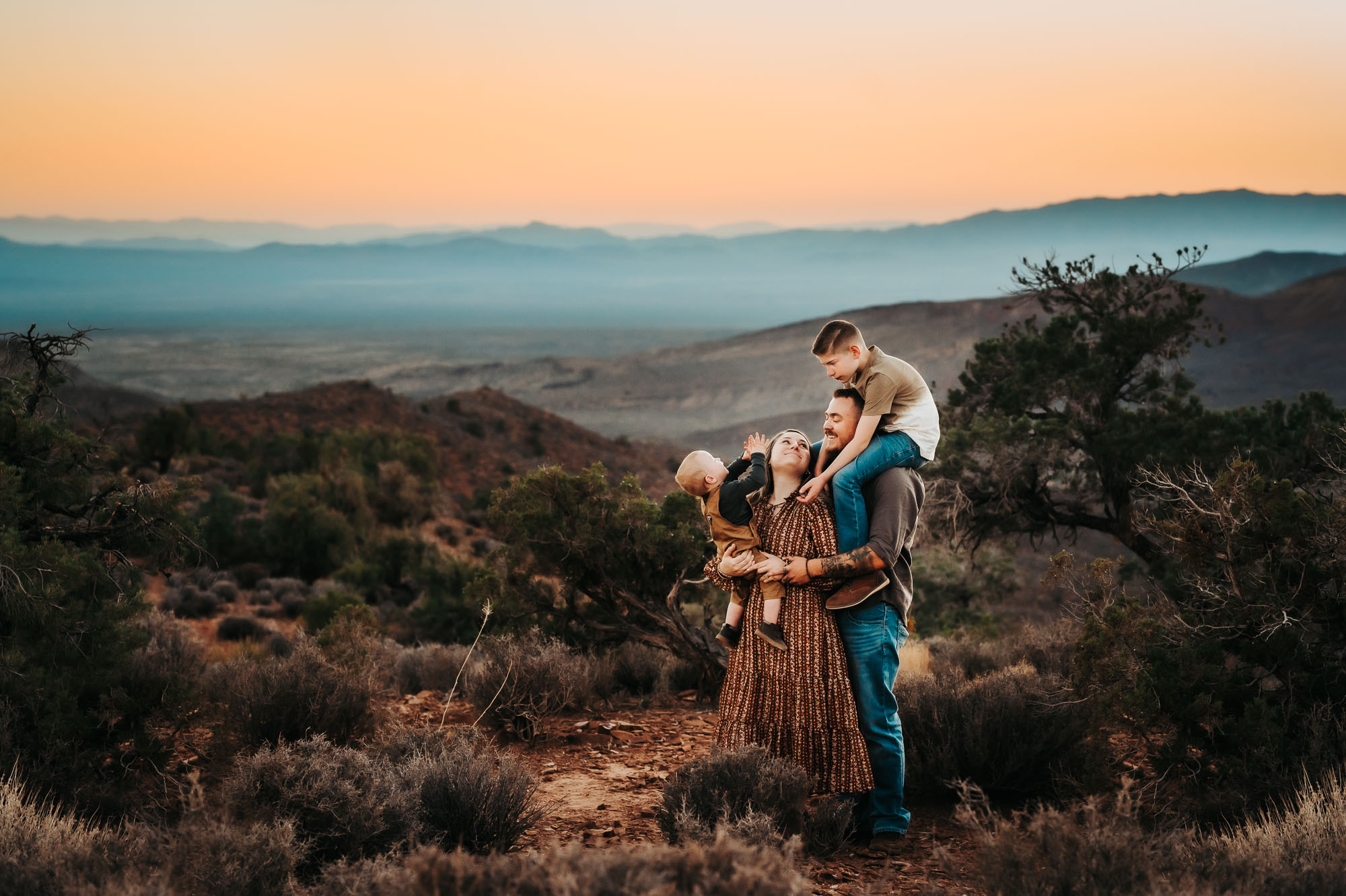 Family Pictures in East Texas | Family Interacting together with view
