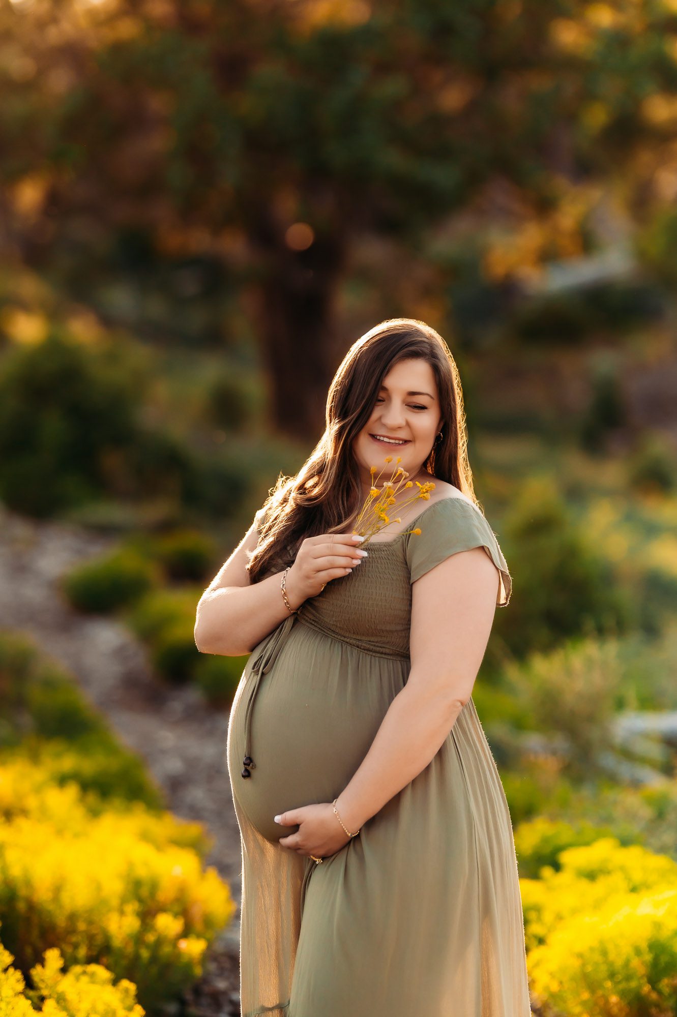 Las Vegas Mountain Maternity Session