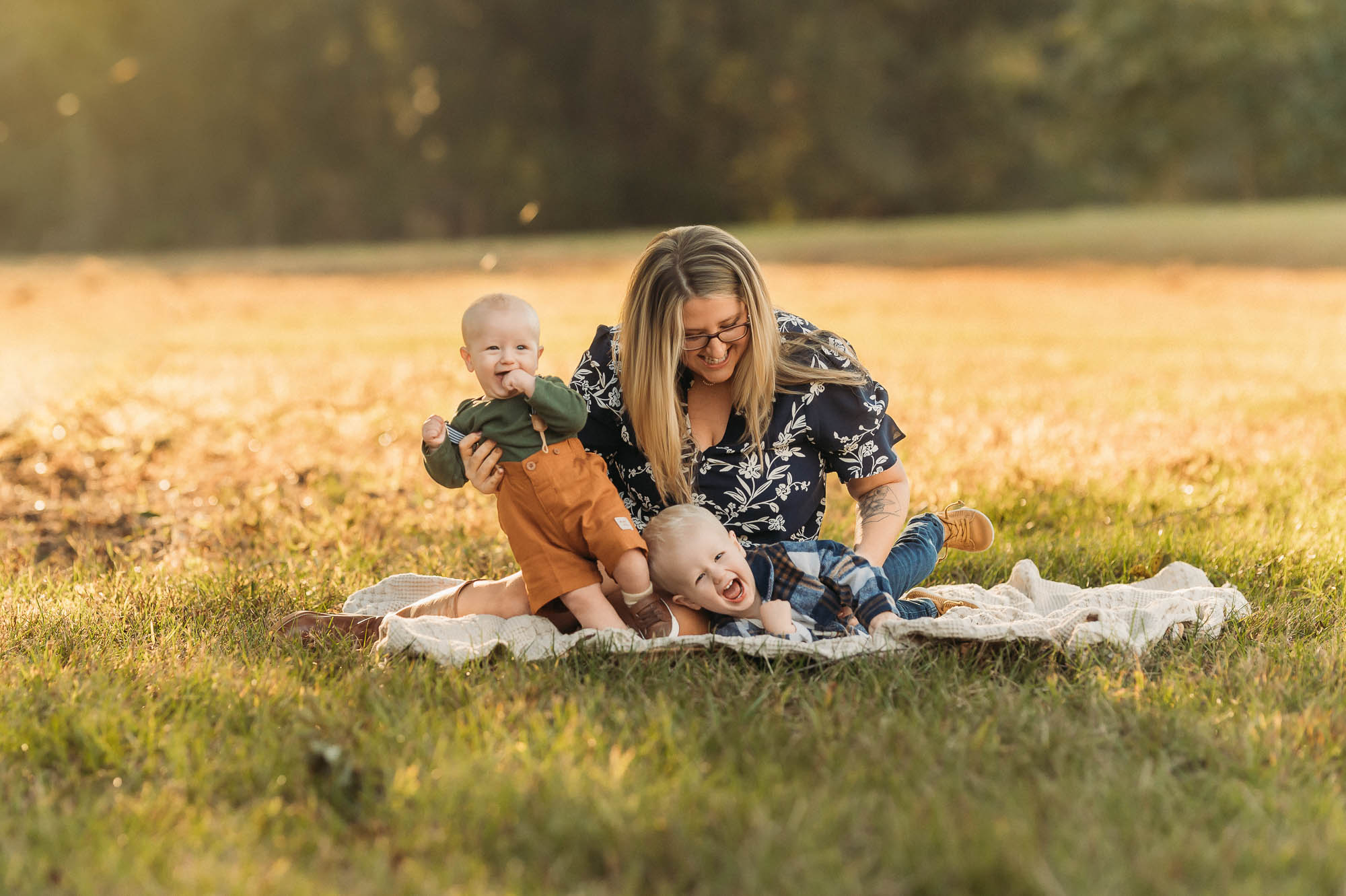 mother tickling young sons | Mineola TX Family Photographer